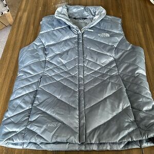 NWOT The North Face vest medium*